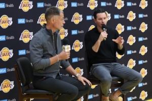 球队内外部有夺冠压力？雷迪克：作为一名湖人总是有压力的