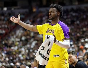 媒体人：布朗尼这个身体素质和投射信心 打打CBA真挺合适