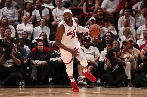 季前赛6战皆败！阿德巴约：全新进攻体系还在适应会有成长的阵痛