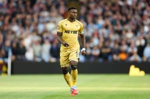 身价5000万！英媒：水晶宫计划1月就卖格伊；红军面临皇萨仁竞争