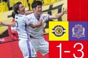 62466人观战！J联赛杯决赛，广岛三箭3-1柏太阳神夺队史第二冠