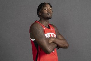 乌度卡:芬尼-史密斯目前在进行无对抗训练 暂无具体恢复时间表